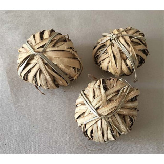 Katrafay Ecorce Ball sold in batches of 2