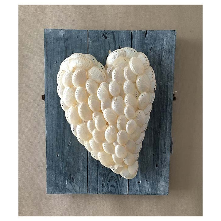 Heart Abalone Nacrée on frame Wood lot of 1