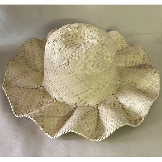 Straw Hat Wavy Edges lot of 12