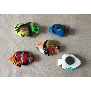 Magnets Fish Painted Wood 5cm lot of 30