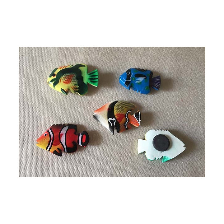 Magnets Poissons Bois peints 5cm lot de 12