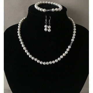 Adornment necklace, bracelet, pearl earrings 9mm by 3