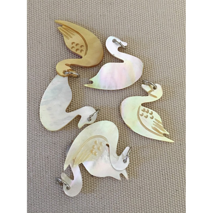 Nacré Duck pendant batch of 12