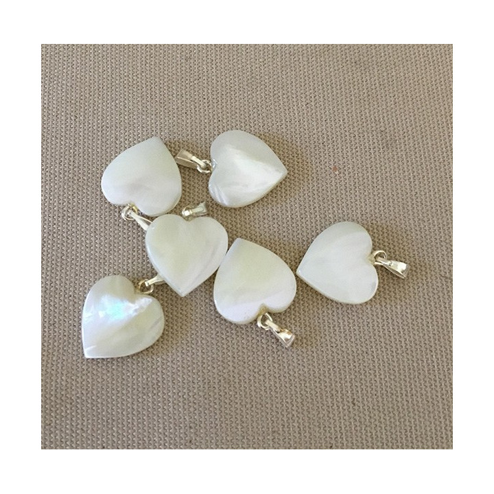Pendentif Nacre Trocha Coeur 15mm Monture Argentée lot de 25