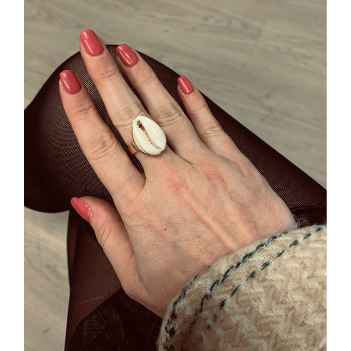 Bague cypraea dorée par 6