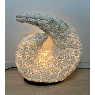 Lampe spirale coquillages blancs 40cm par 1