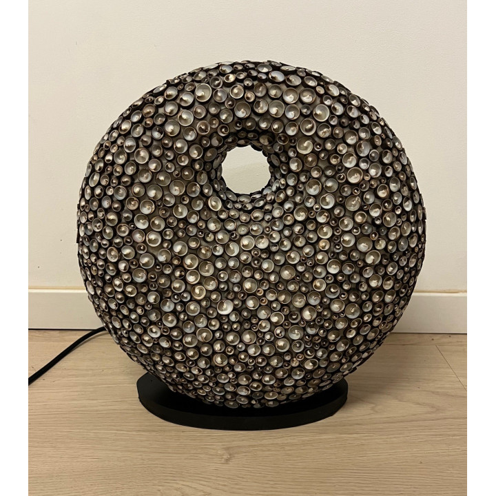 Lampe donuts fonds de coquillages noirs 35cm