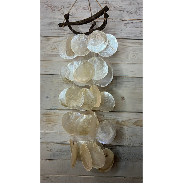 Triangle capiz - wood 60cm by 3