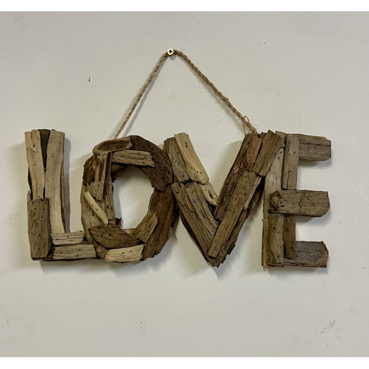 Motif "LOVE" bois flotté 35cm par 3