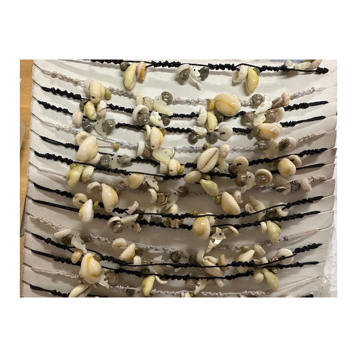 Bracelet macramé porcelaine/dauphin nacre plaque de 25